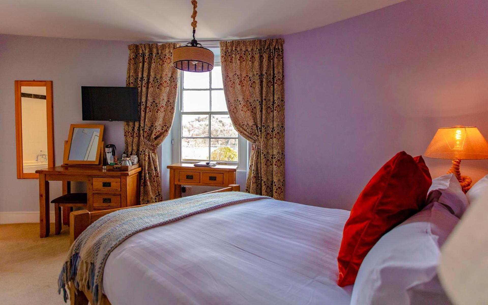 The Ship In Dock Inn Dartmouth Room photo